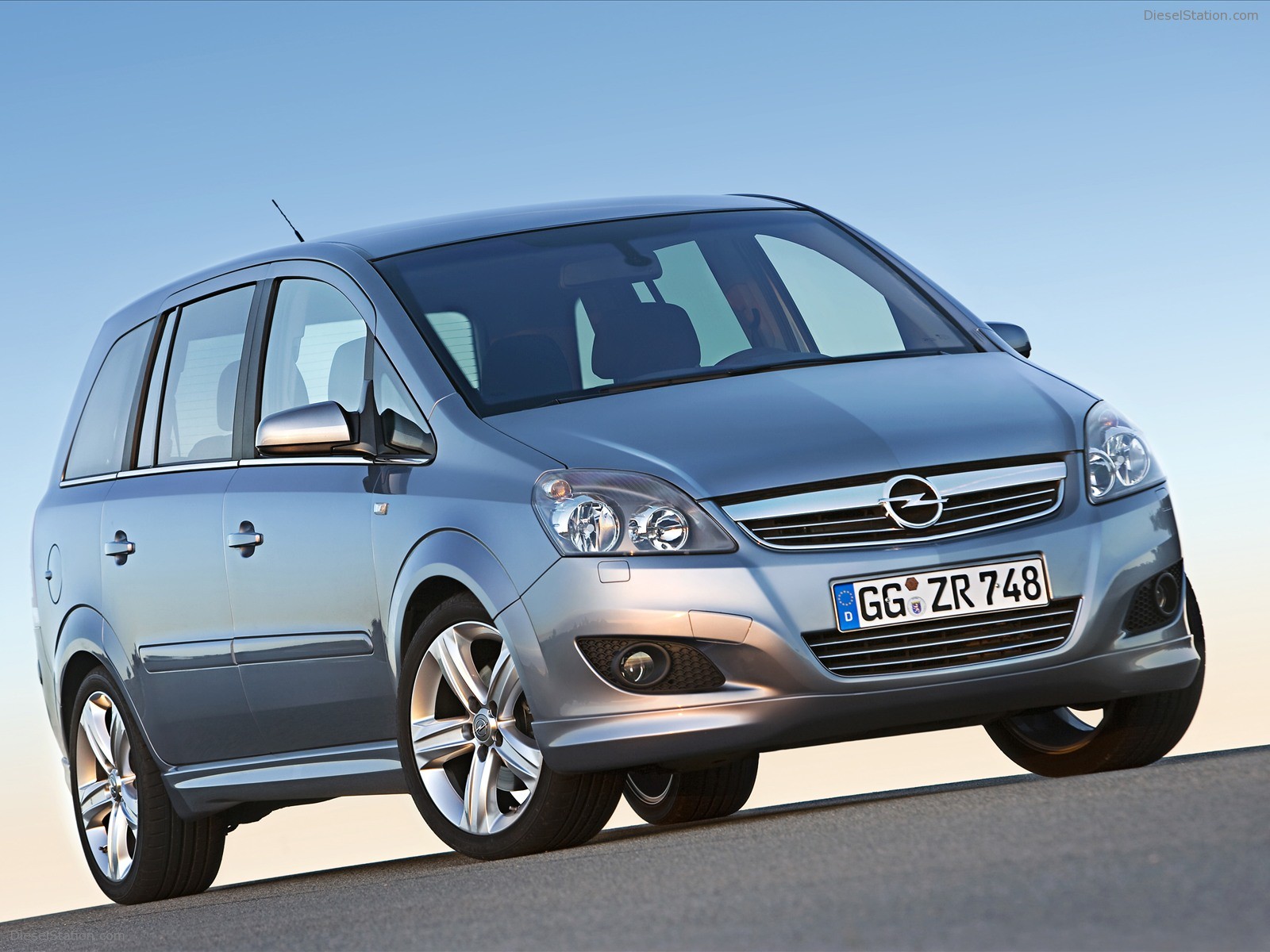 Opel Zafaria 2009